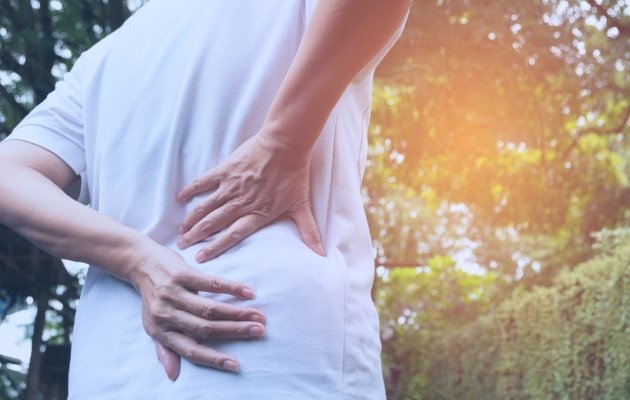 боль в правом подреберье отдающая в спину