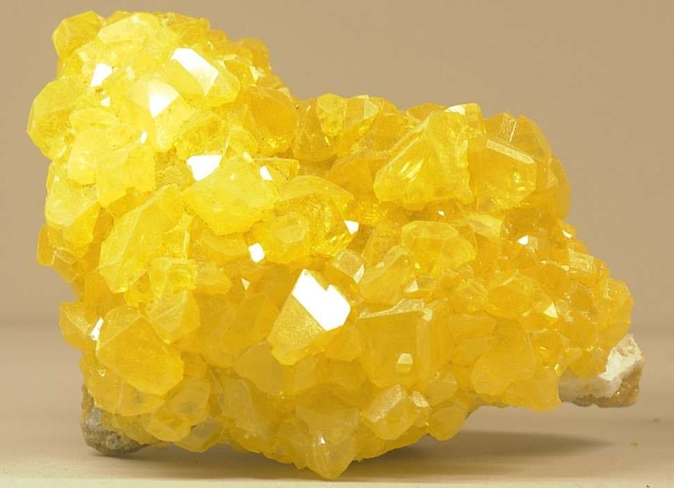 в каких веществах находится сера