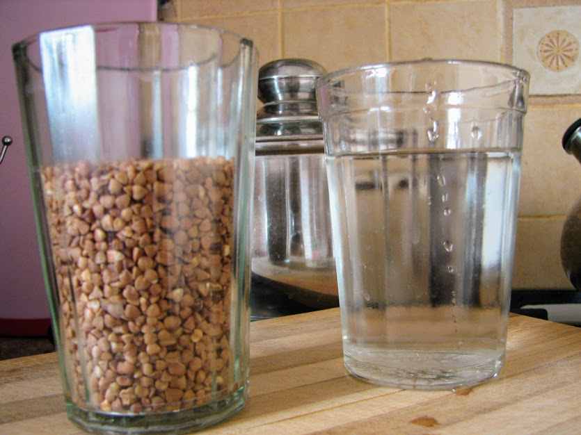 варить гречку на воде пропорции и время