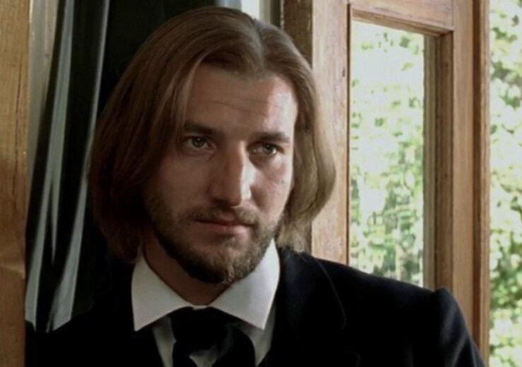 евгений базаров новый герой или трагическая личность