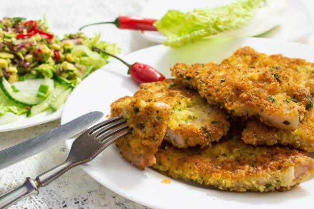 как готовить отбивные из свинины на сковороде