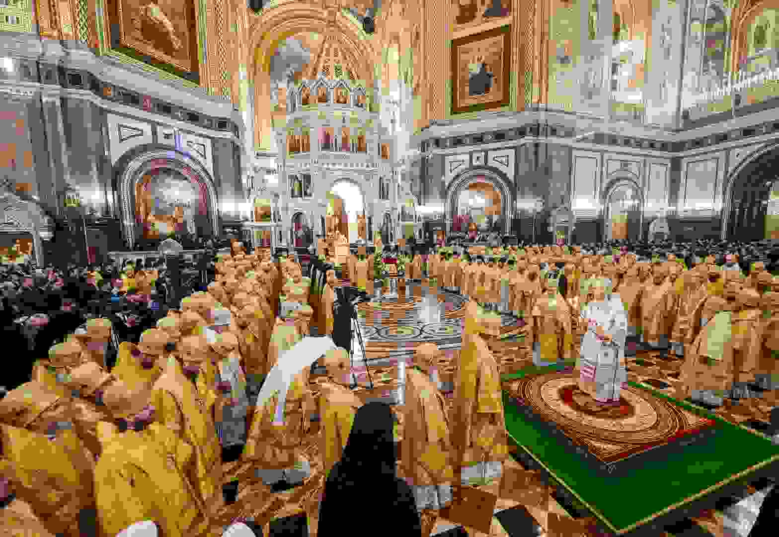 как называют представителей духовенства различных традиционных религий