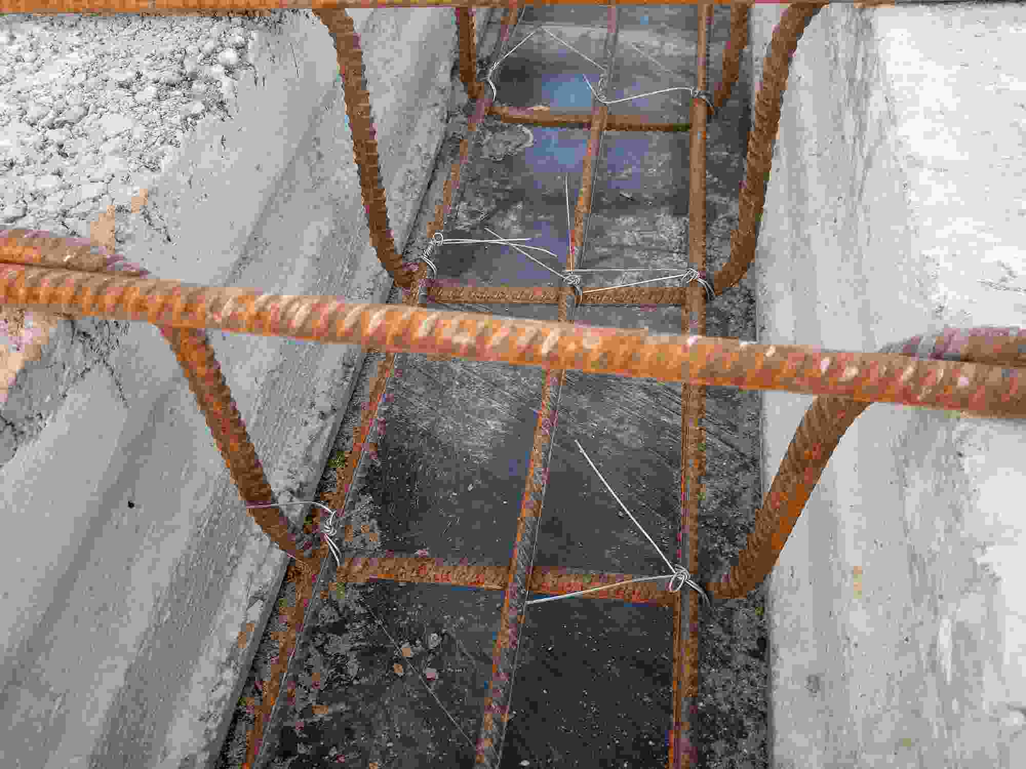 как называются устойчивые участки литосферных плит