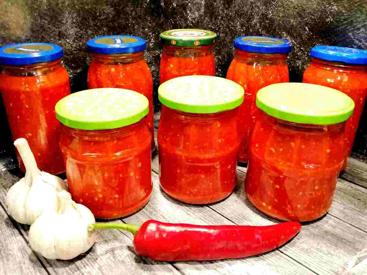 как приготовить аджику на зиму простой рецепт