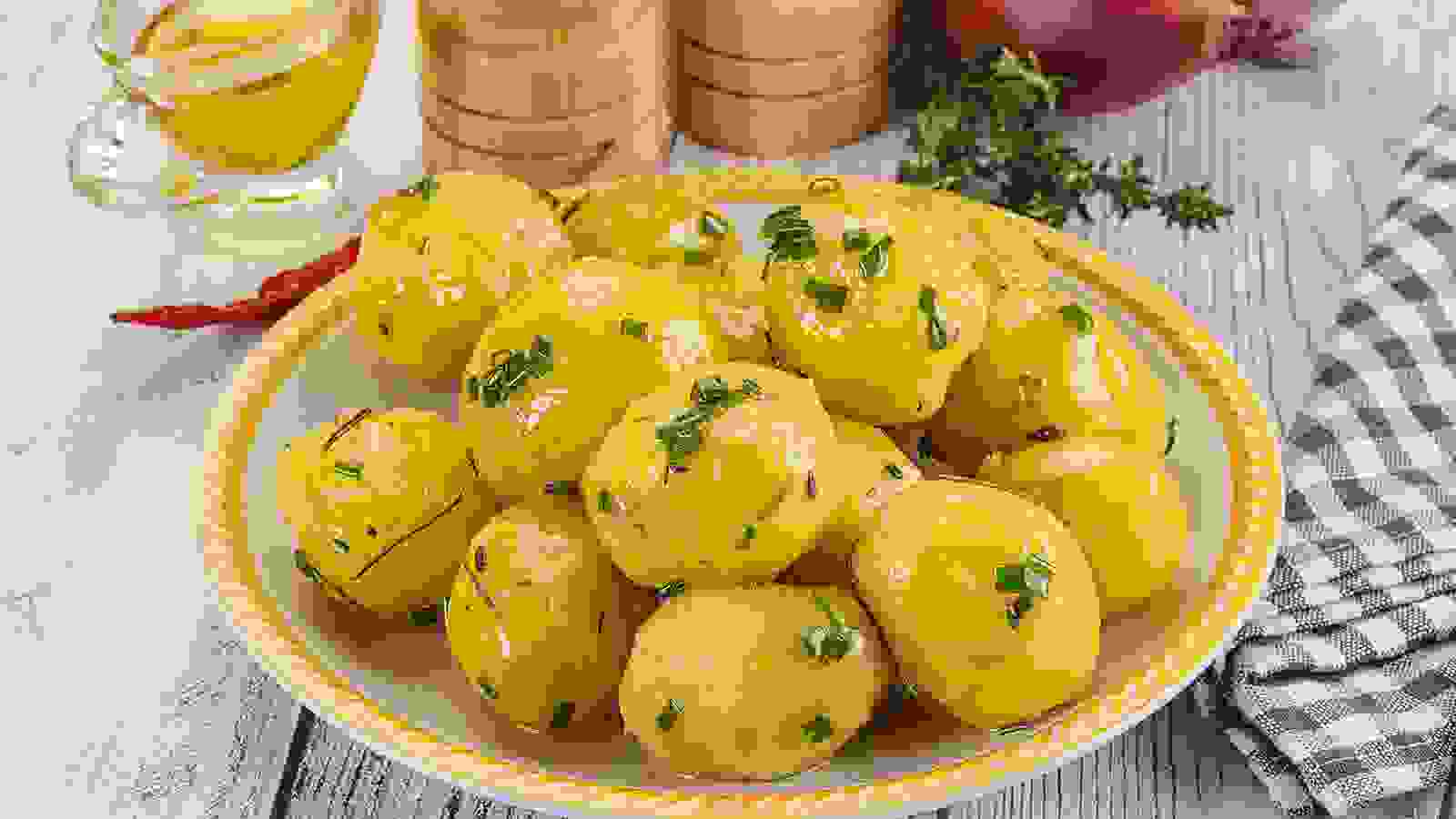 картофель в мундире сколько варить кастрюле