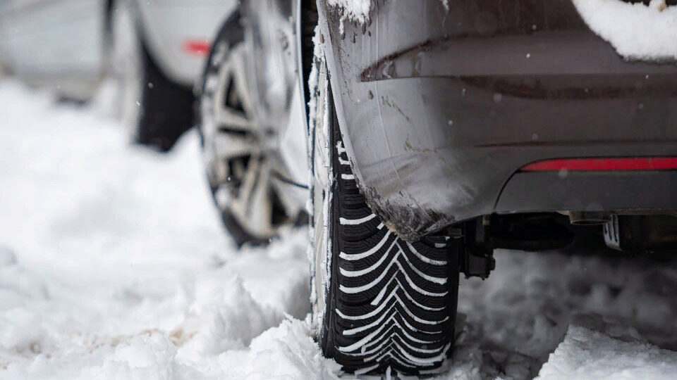 когда нужно переобувать зимнюю резину