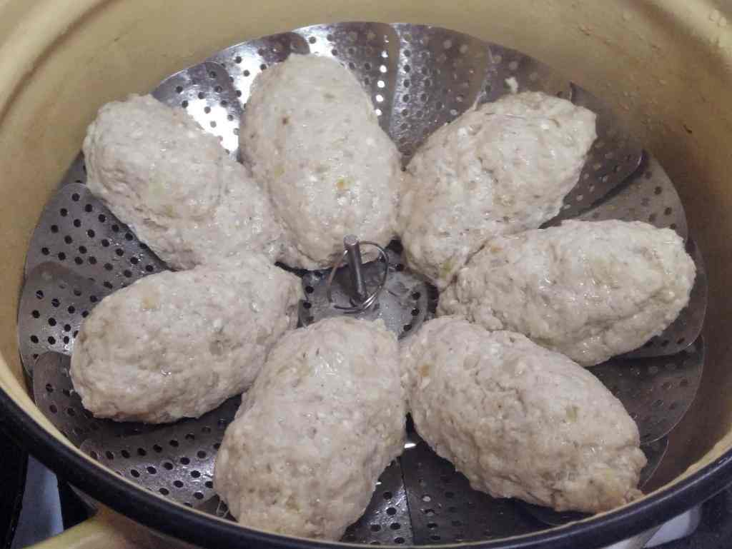 котлеты на пару в кастрюле