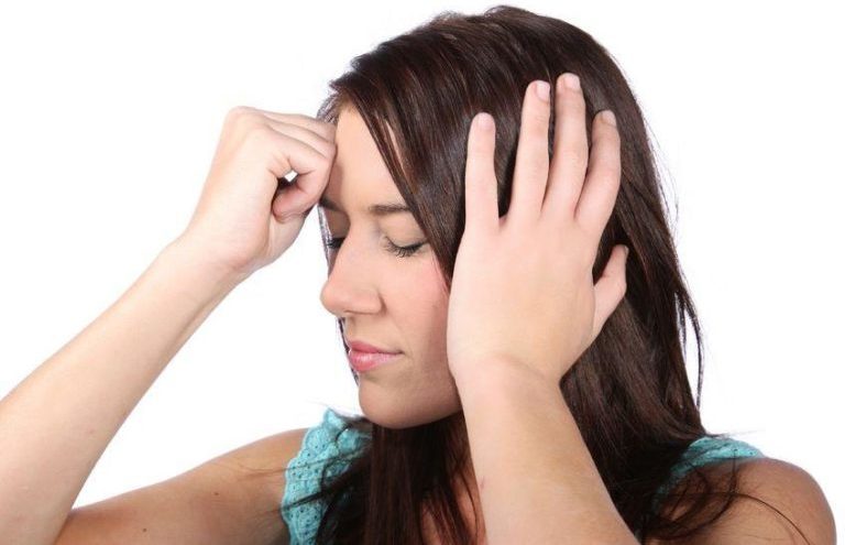 почему болит левая сторона головы