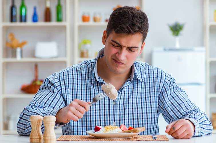 почему человек не хочет есть