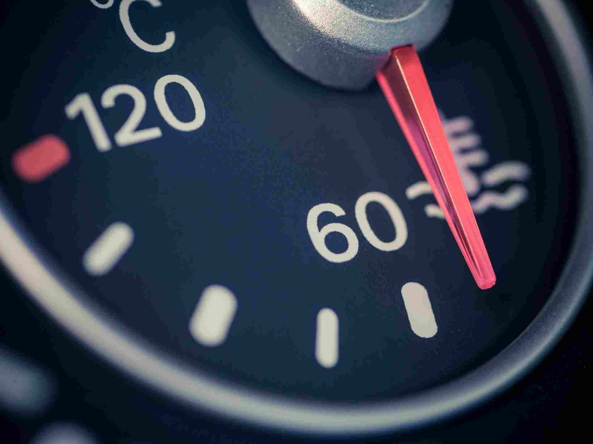 ребенку месяц какая должна быть температура