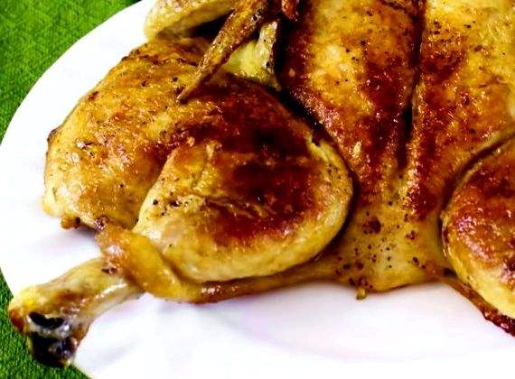 рецепт цыпленка табака на сковороде под прессом