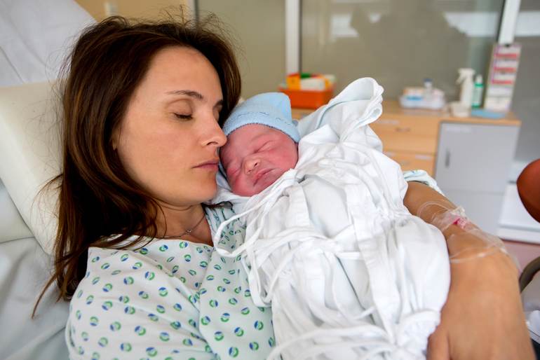 роды на 38 неделе беременности