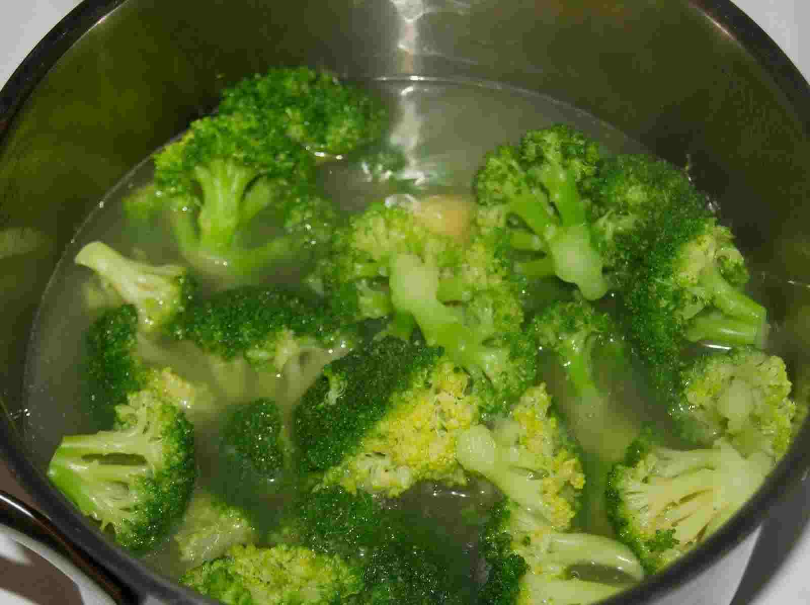 сколько варить свежую в кастрюле