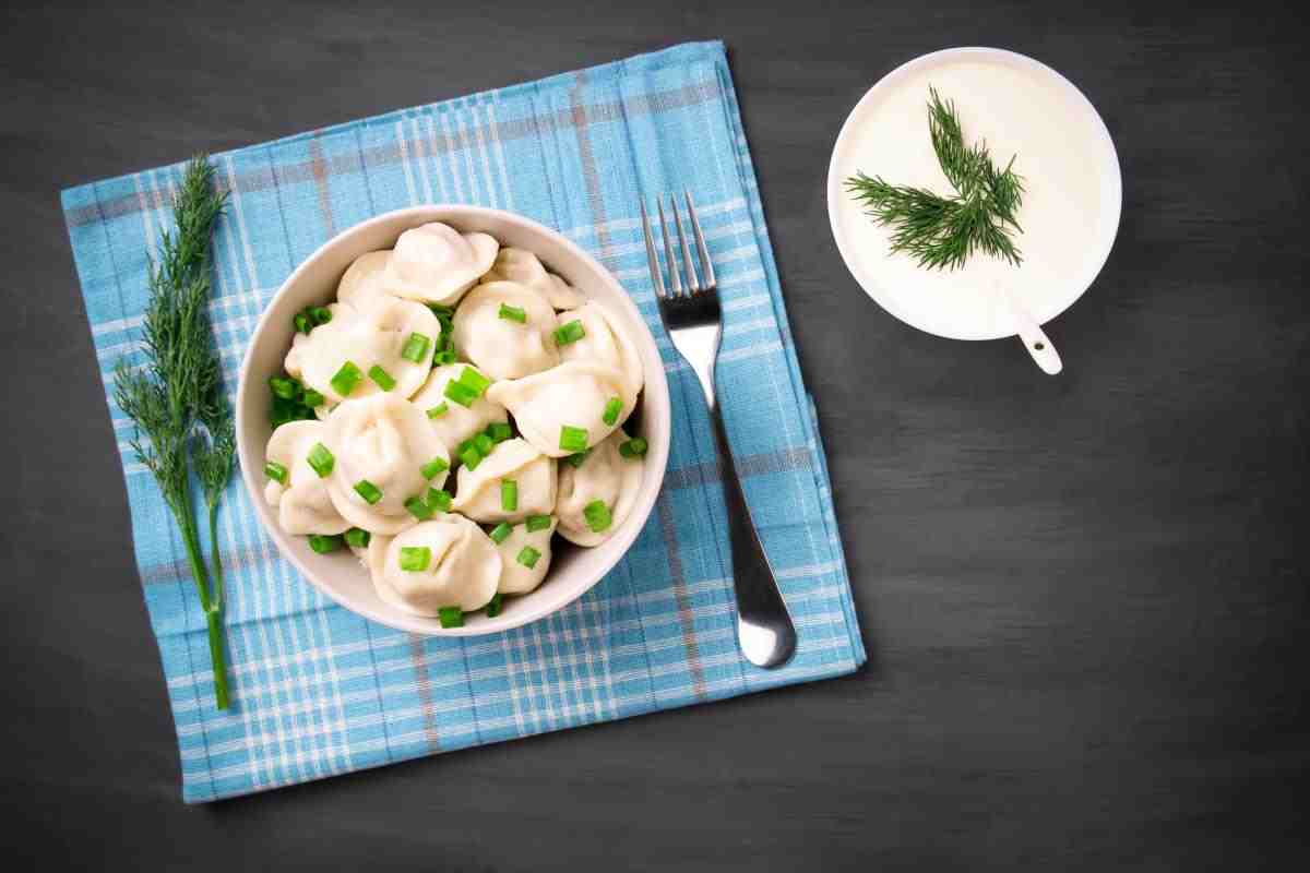 сколько по времени варить пельмени в кастрюле