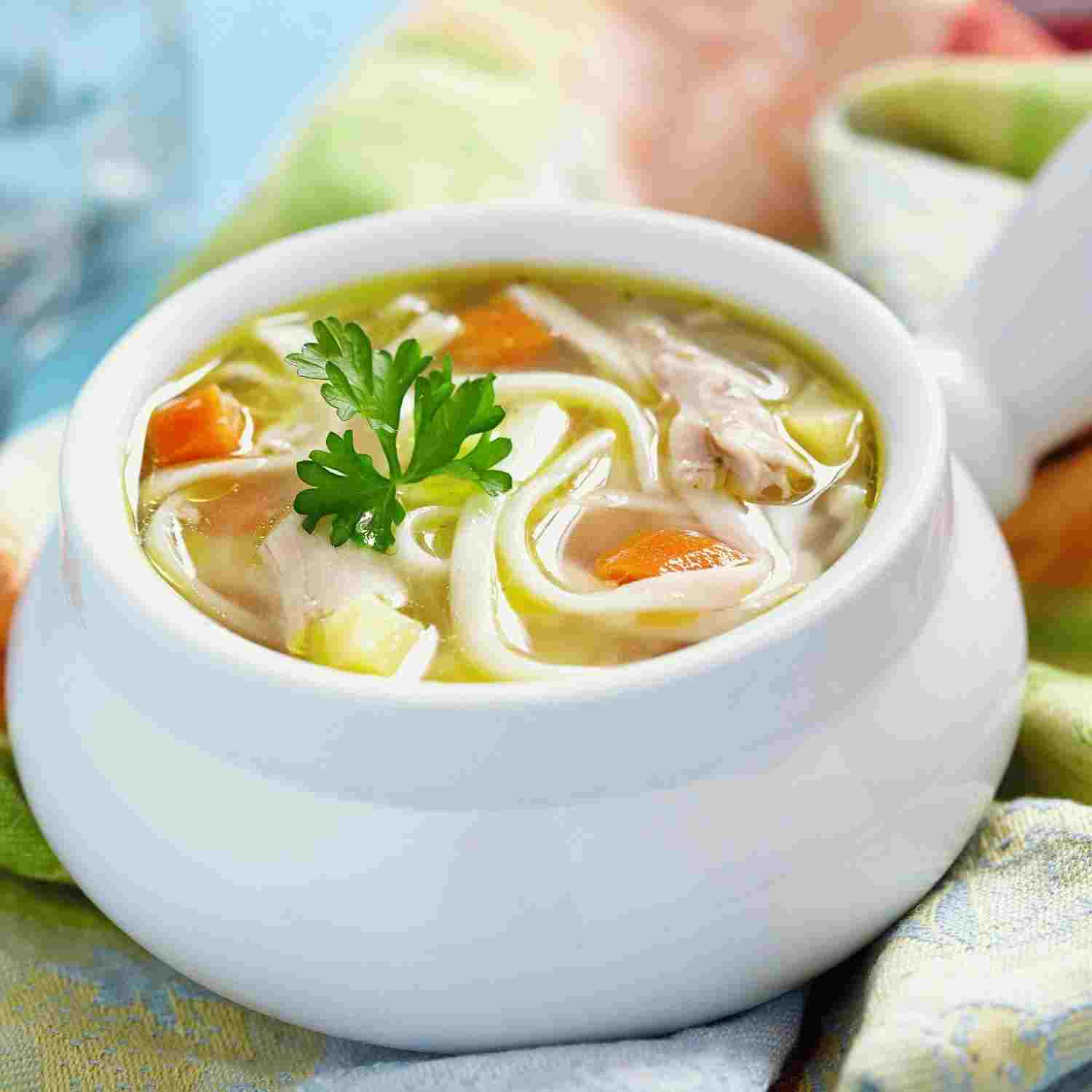 сколько варить куриный рулет в кастрюле